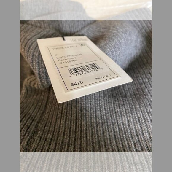 Theory NWT Long Oversized Cashmere Turtleneck Sweater (Orig.$495) w/tax (Size XS - Picture 5 of 6